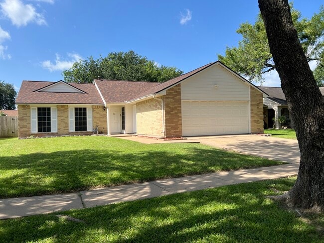 Building Photo - 17515 Wild Willow Ln