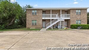 Building Photo - 530 Dukeway Dr
