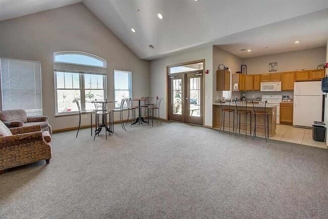 Foto del edificio - 6402 Milwaukee St