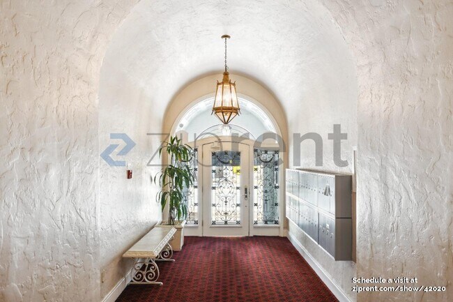 Foto del edificio - 2999 California St