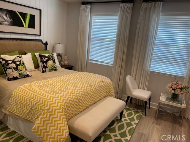 Foto del edificio - 5845 Spring St