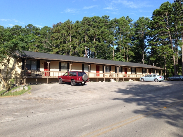 Foto principal - 4500 Bates Pike SE