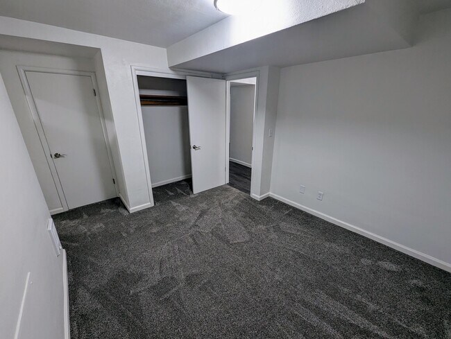 Bedroom #G - 141 S Poplar St