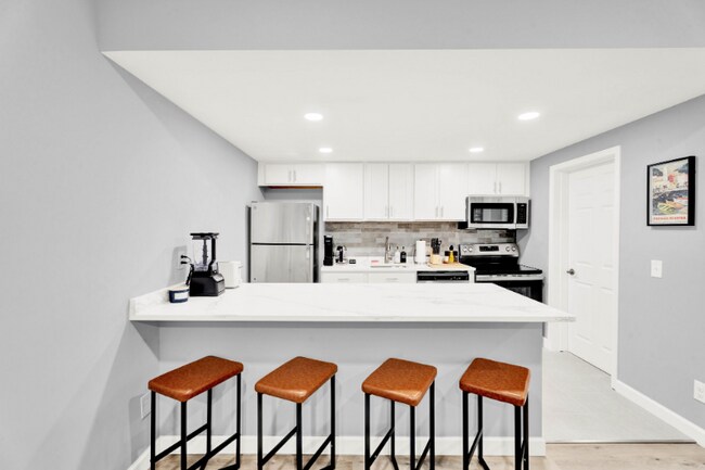 Foto del edificio - 6 Roanoke Ln