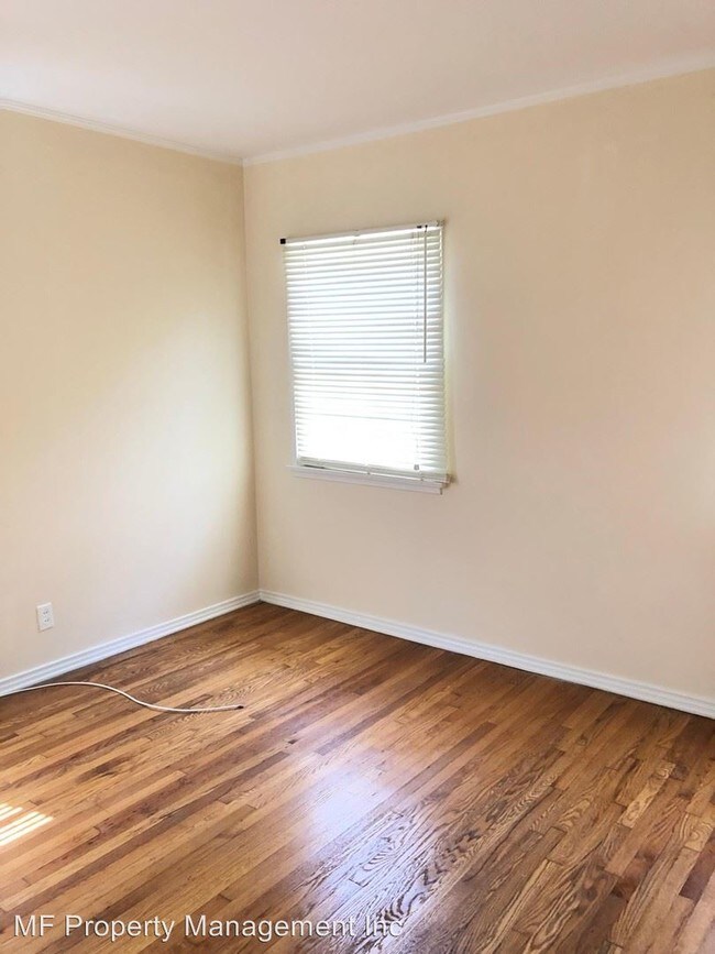 Foto del edificio - 1267 Devon Ave