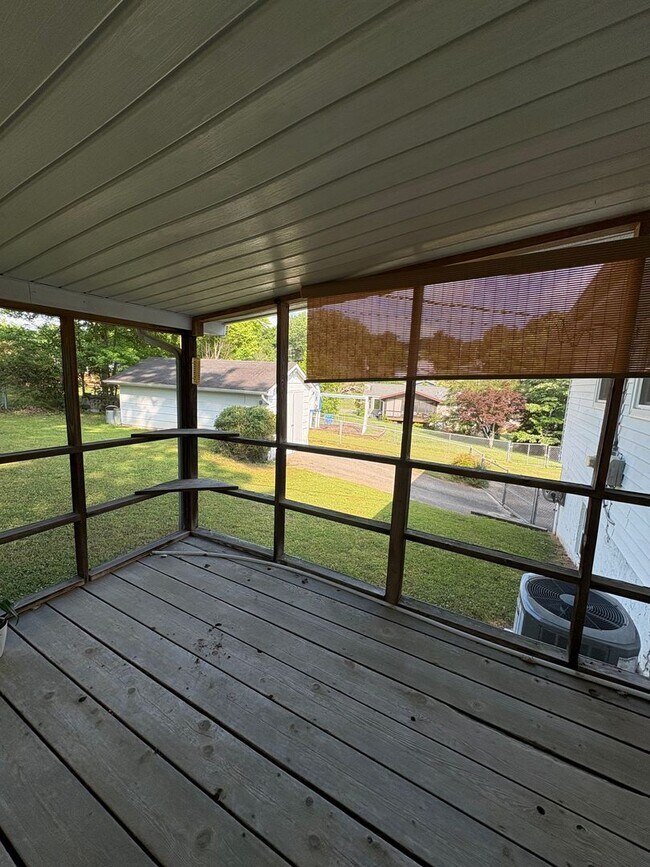 Foto del edificio - 3 Bedroom 2 Bath House