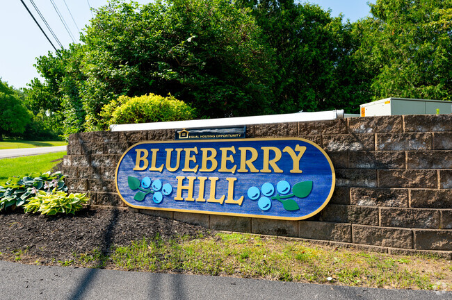 Foto del edificio - Blueberry Hill Apartments