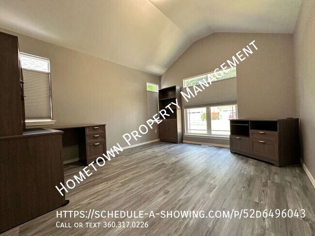 Foto del edificio - 5036 Chambers Creek Loop SE