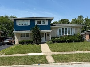 Building Photo - 17624 71st Ave