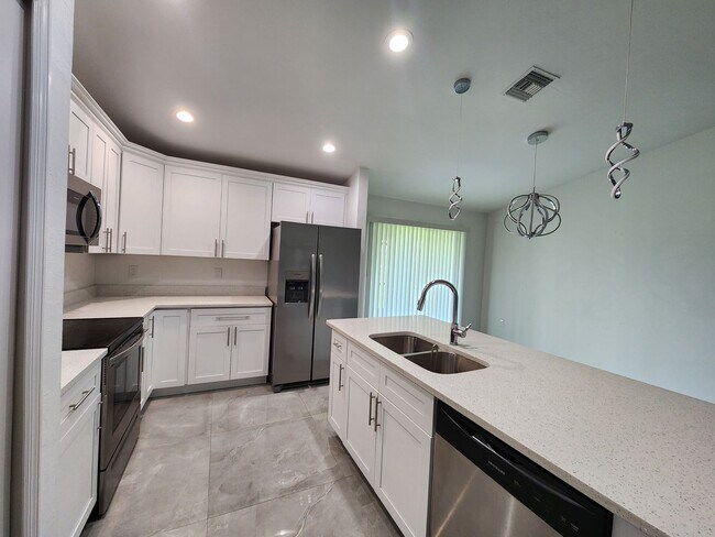 Foto del edificio - 4020 36th St SW
