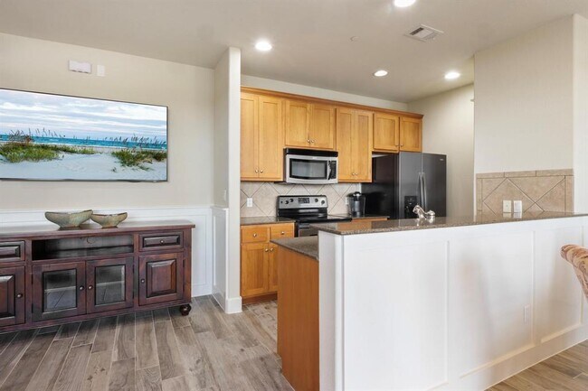 Building Photo - 6608 Lantern View Dr