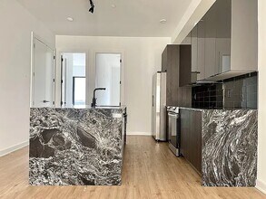 Building Photo - 1306 N Front St Building Photo - 1306 N Front St