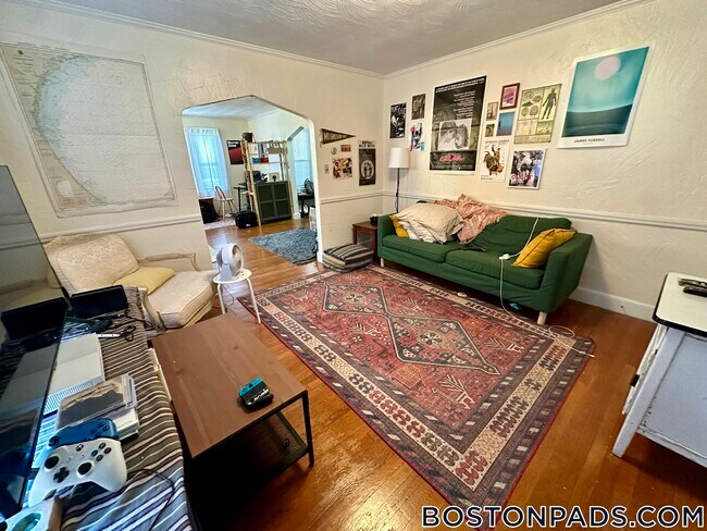 Foto del edificio - 262 Corey Rd