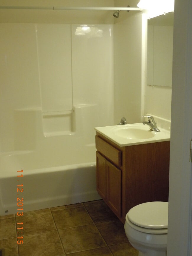 Building Photo - 314 5th St NW