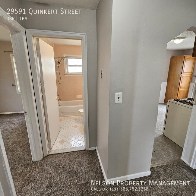 Building Photo - 29591 Quinkert St