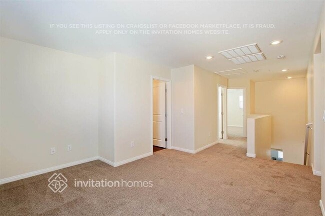 Building Photo - 9434 Fort Concho St
