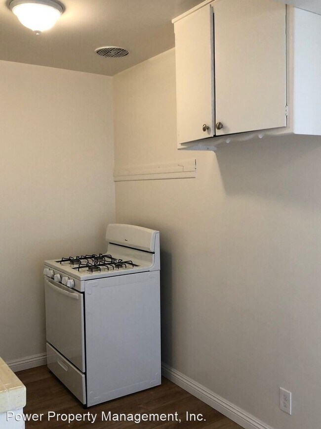 Foto del edificio - 1043 S Catalina St