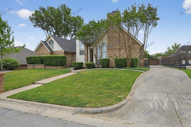 Foto del edificio - 3407 Bowden Hill Ln N