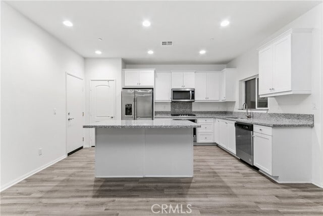 Foto del edificio - 35288 Price St