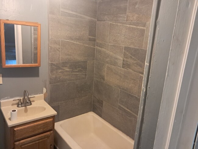 Foto del edificio - 519 N Blackstone St