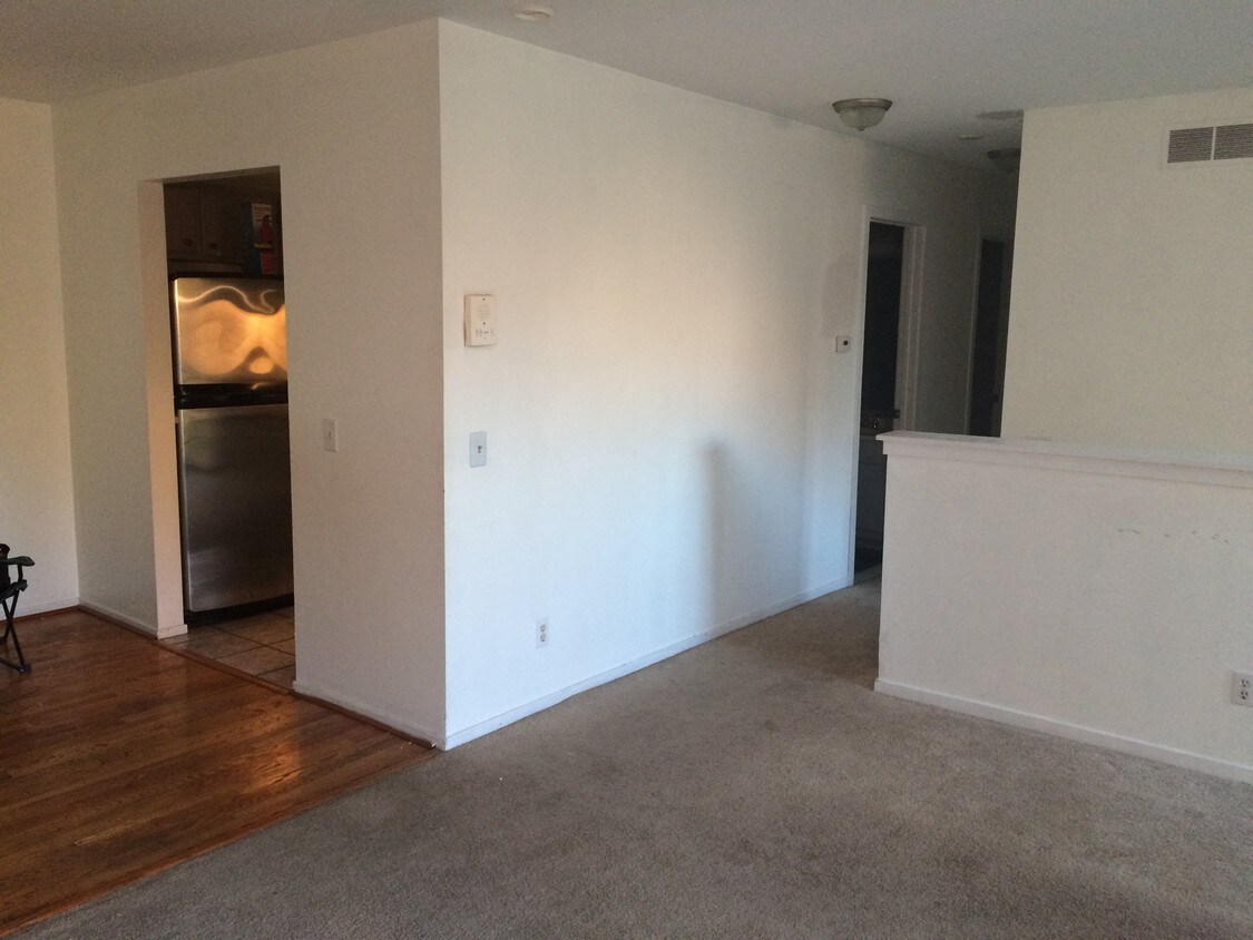 723 Clubhouse Dr Unit n/a, Ypsilanti, MI 48197 Condo for Rent in