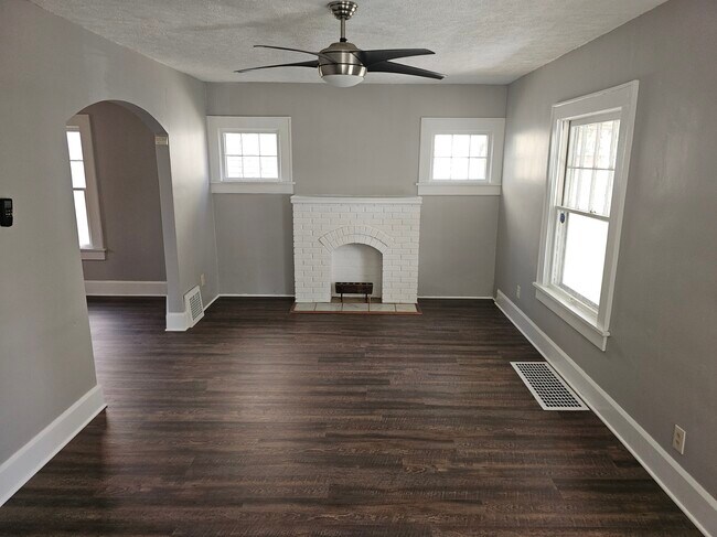 Foto del edificio - 907 14th St NE
