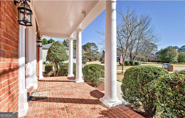 Foto del edificio - 795 Birkdale Dr