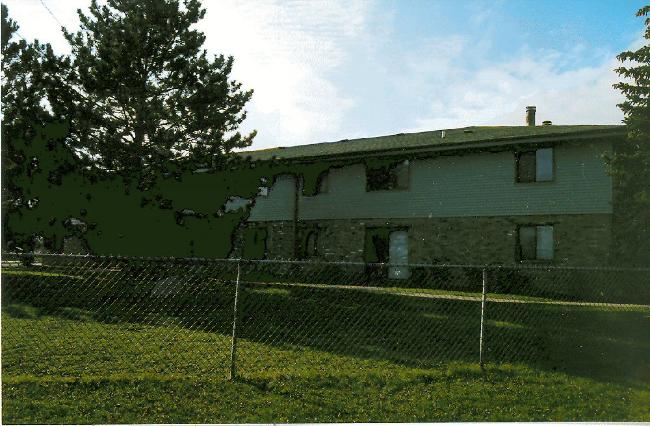Foto del edificio - 8405-8409 W Northridge Ct