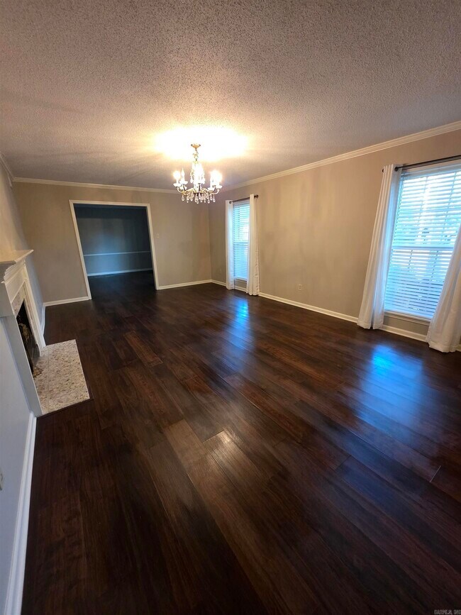 Foto del edificio - 2318 N Rodney Parham Rd