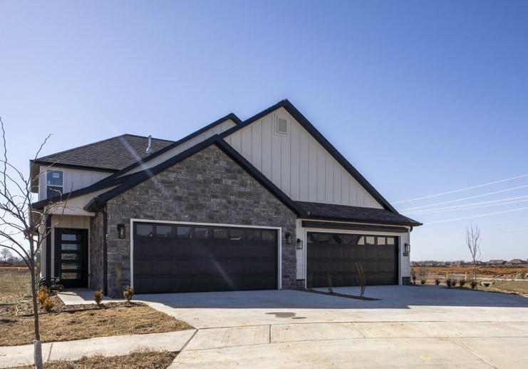 2911 Hampshire Ave, Bentonville, AR 72713 Townhome Rentals in