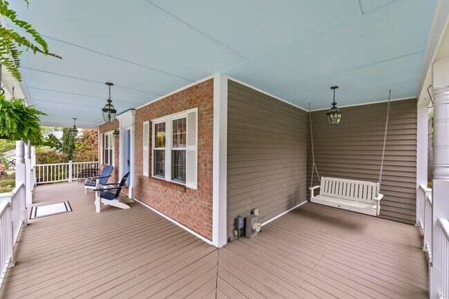 Foto del edificio - 12135 Little Patuxent Pkwy