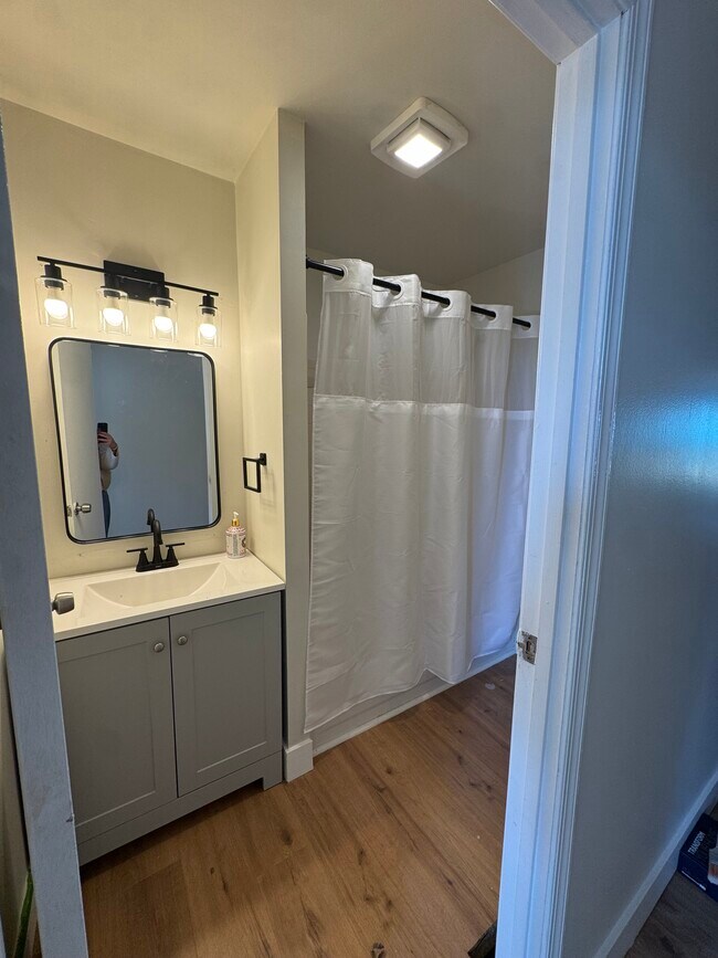 Foto del edificio - 1733 Guilford Ave