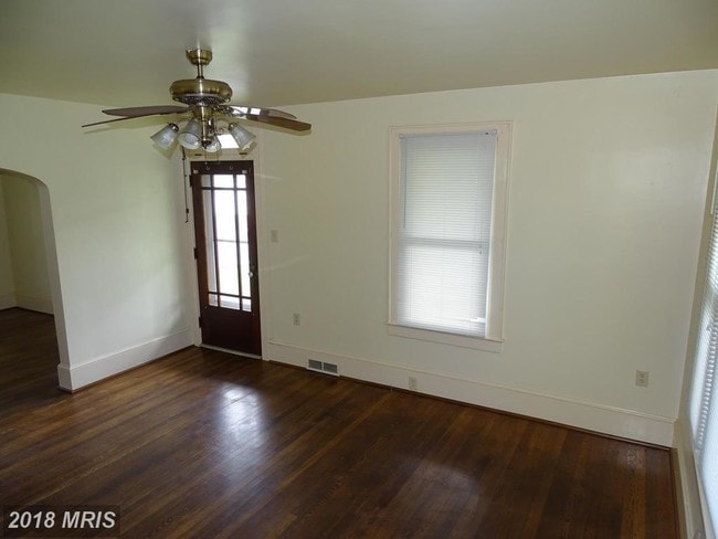 Building Photo - 4 bedroom in Chambersburg PA 17202