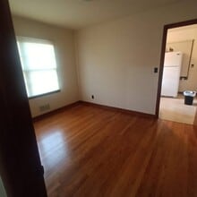 Building Photo - 4120 Crosshaven Dr