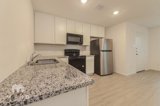 Foto del edificio - 202 Sesame Ln