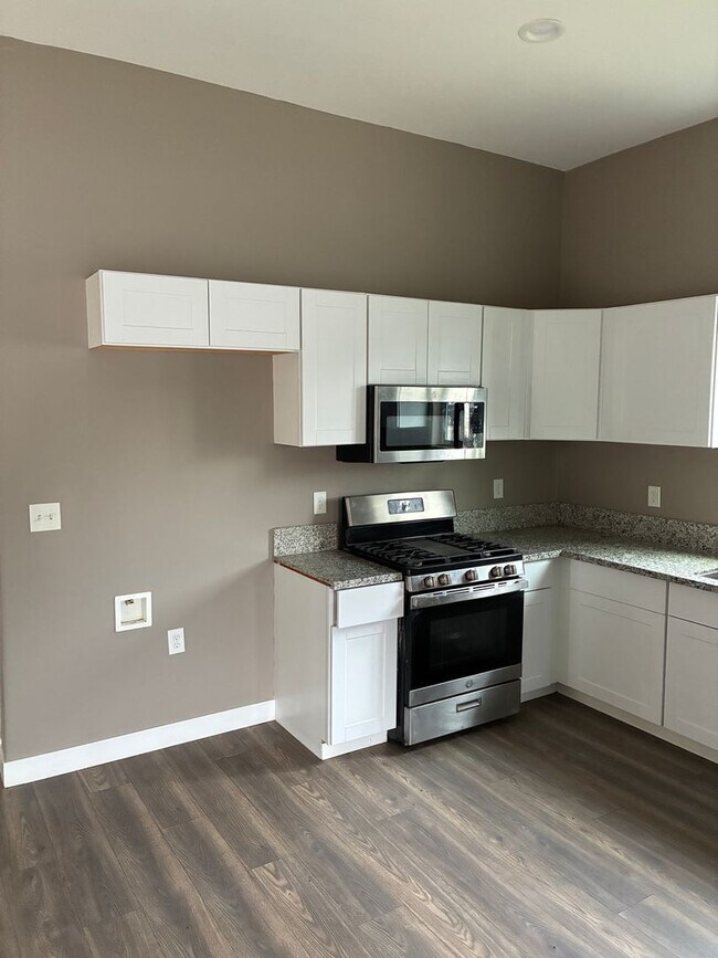 Foto del edificio - 2 Bedroom 2 Bath Home