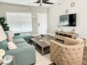 Building Photo - 4985 Sandra Bay Dr