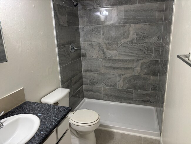 Foto del edificio - 2906 Sweeney Ln
