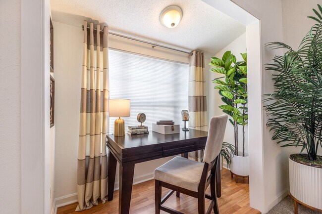 Foto del edificio - Crossroads