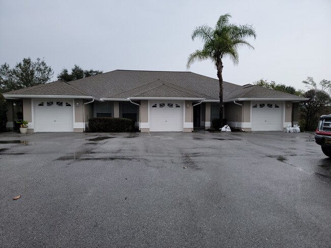 Foto del edificio - 20 Walnut Rd