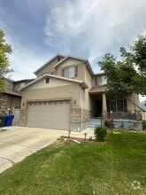 Building Photo - 3689 Lincoln Park Dr S