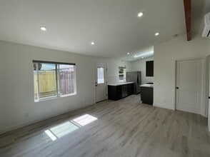 Building Photo - 6438 Jackson Dr
