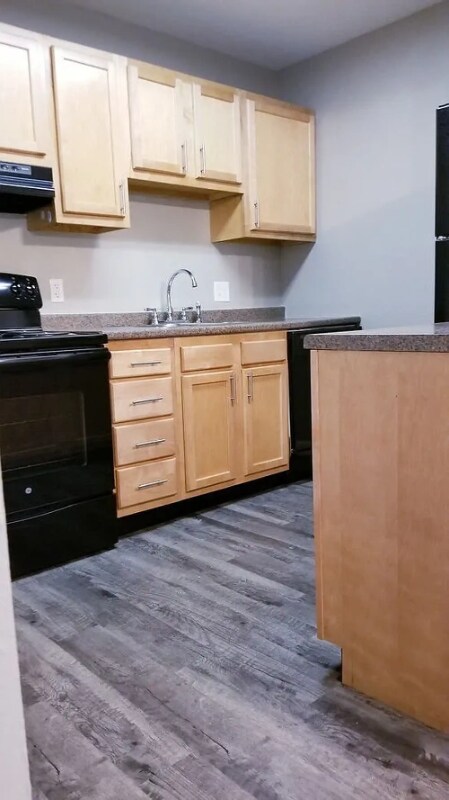 Foto del edificio - 2323 Shoreland Ave