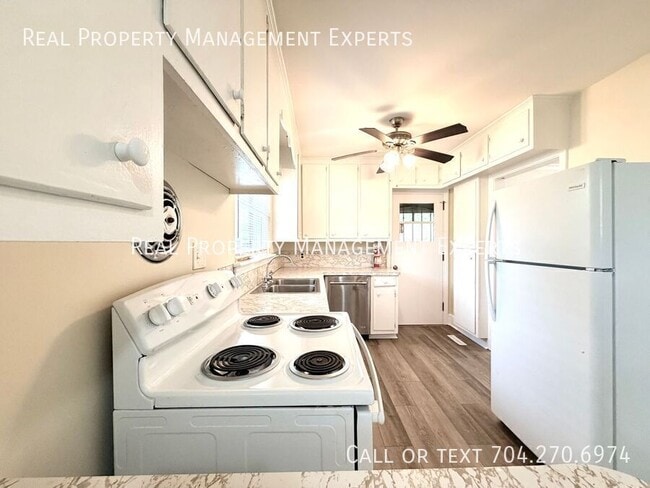 Photo - 4916 Nevin Rd House