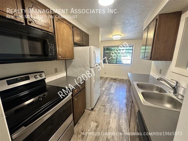 Foto del edificio - 1522 S Denver Ave