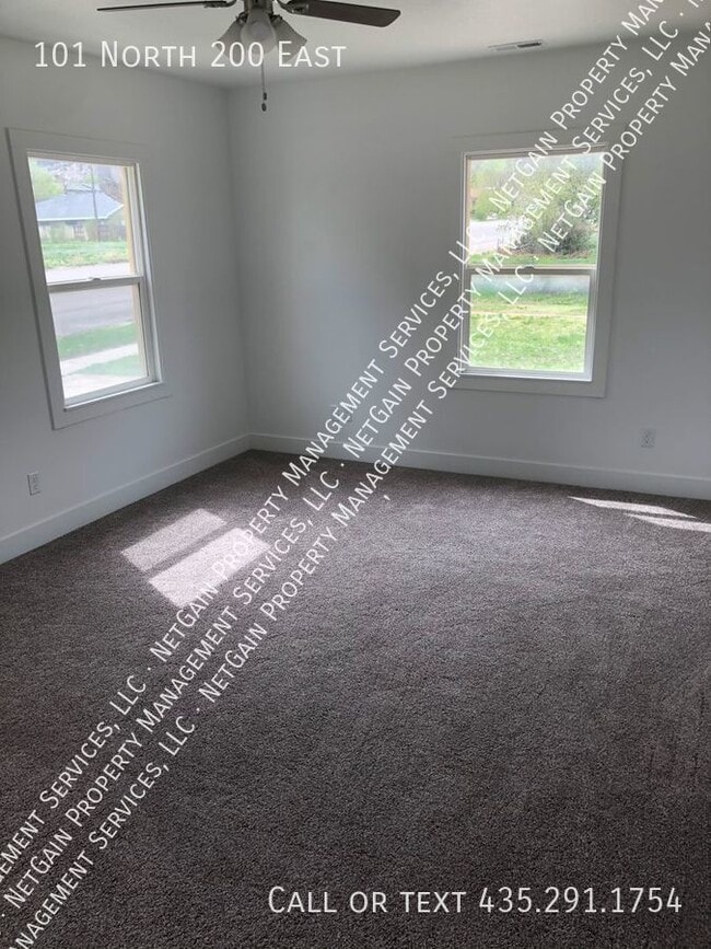 Foto del edificio - Newly updated 2 Bedroom Home Near Downtown