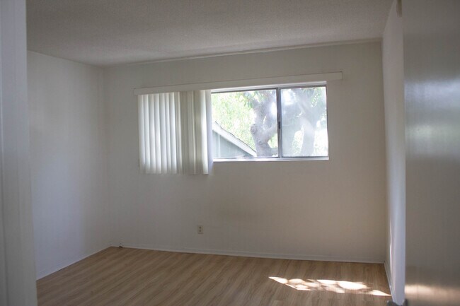 Building Photo - 3686 S Centinela Ave
