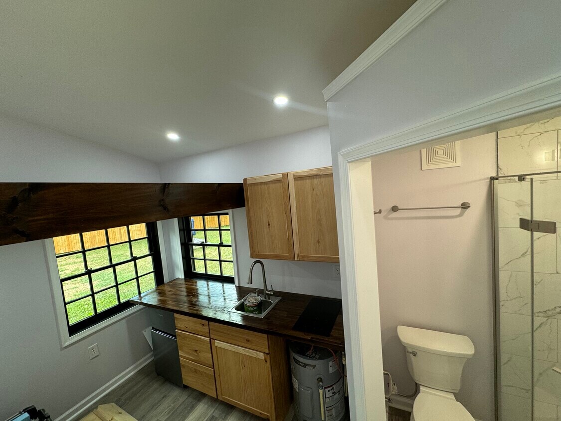 Foto principal - 1608 Laurel Grove Rd