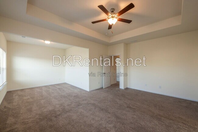 Foto del edificio - 105 Weston Way NW