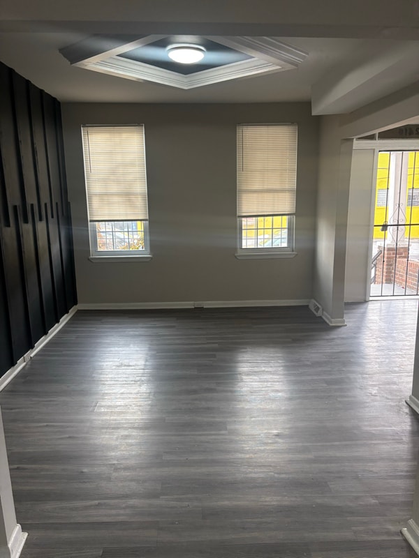 Foto del edificio - 2416 W Franklin St